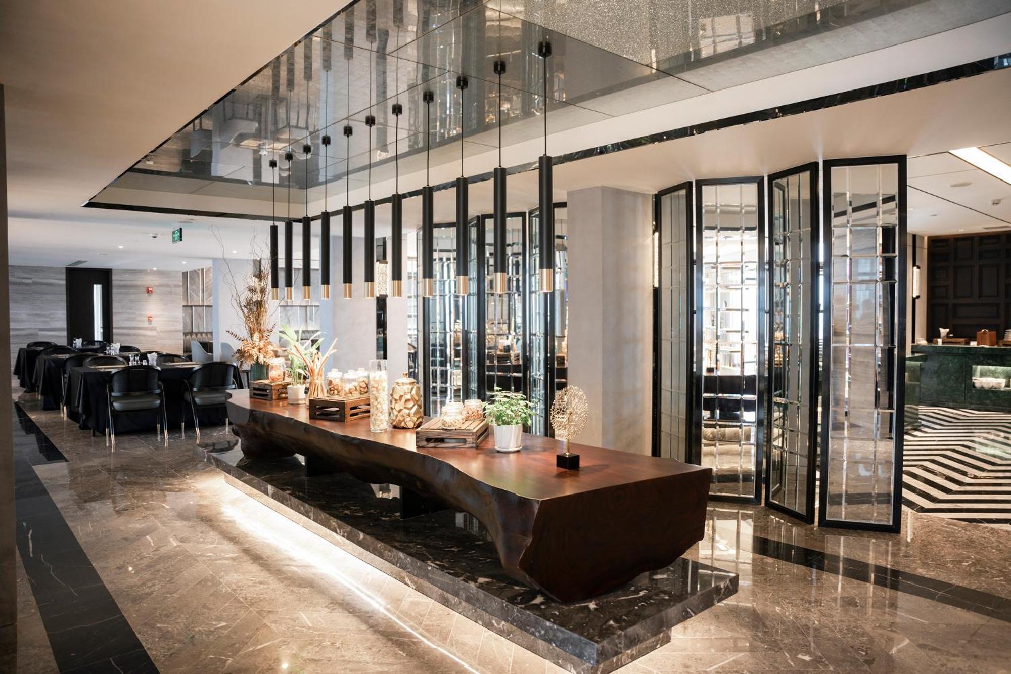 Crowne Plaza Danang City Centre By Ihg Exterior photo